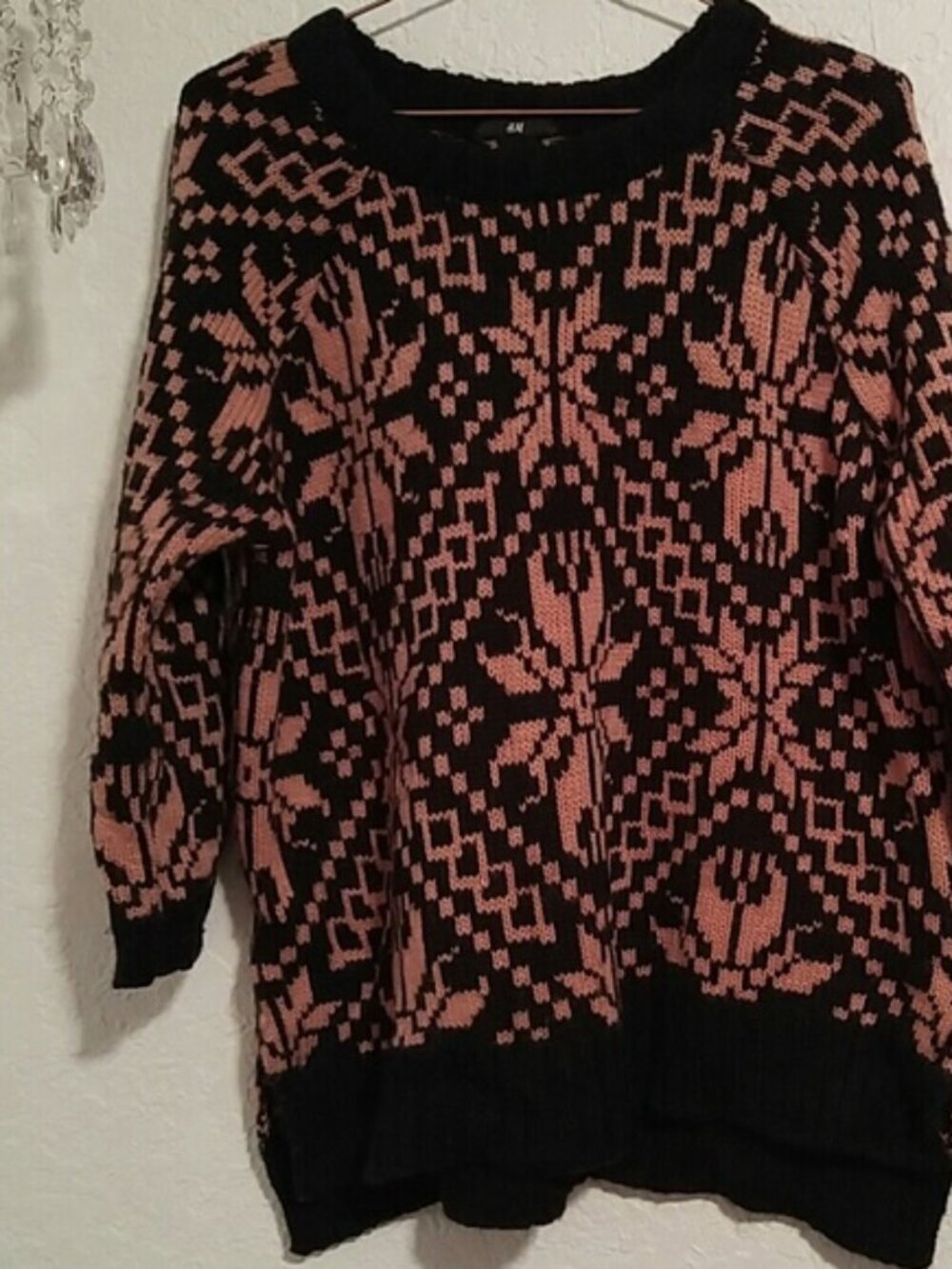 H&M SZ L Acrylic Wool Alpaca Knit Sweater Long Sleeves Crewneck Relaxed-fit